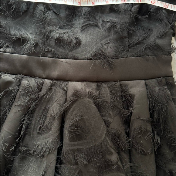 Gorgeous Dress new without tags - Picture 7 of 9